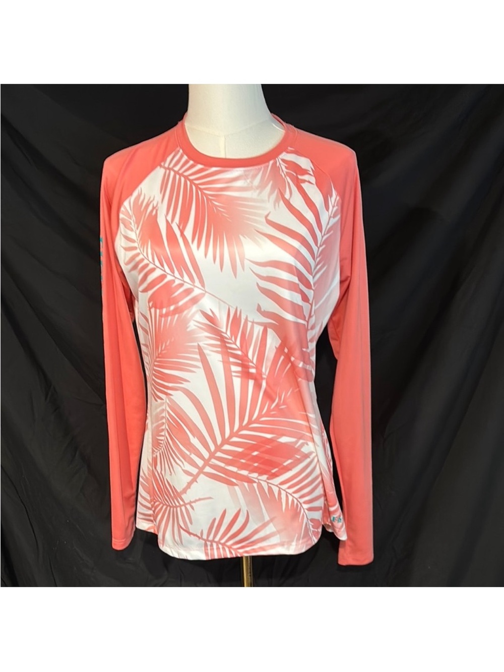 Field & Stream Coral and White Palm-Print Long Sleeve Tee
